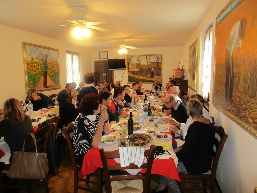 Agriturismo Rocca Dei Marchesi Sabbio Chiese Zewnętrze zdjęcie